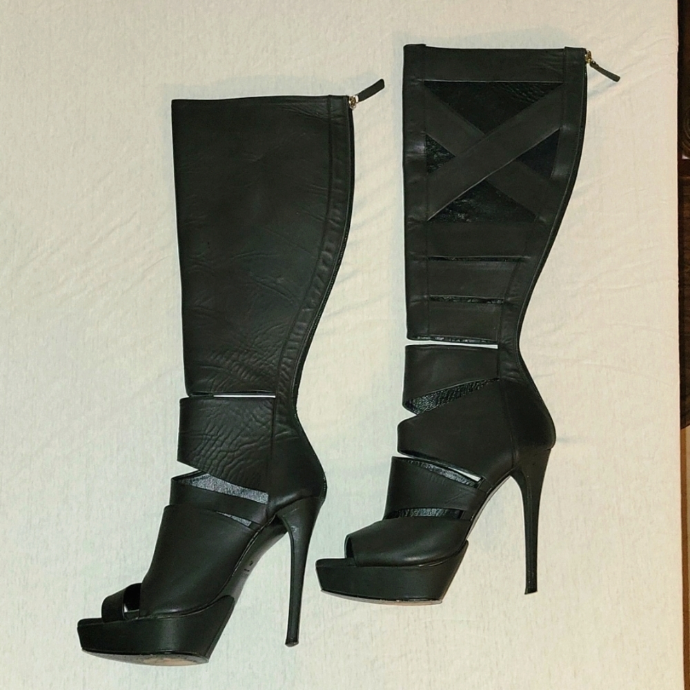 RARE Gucci boots.